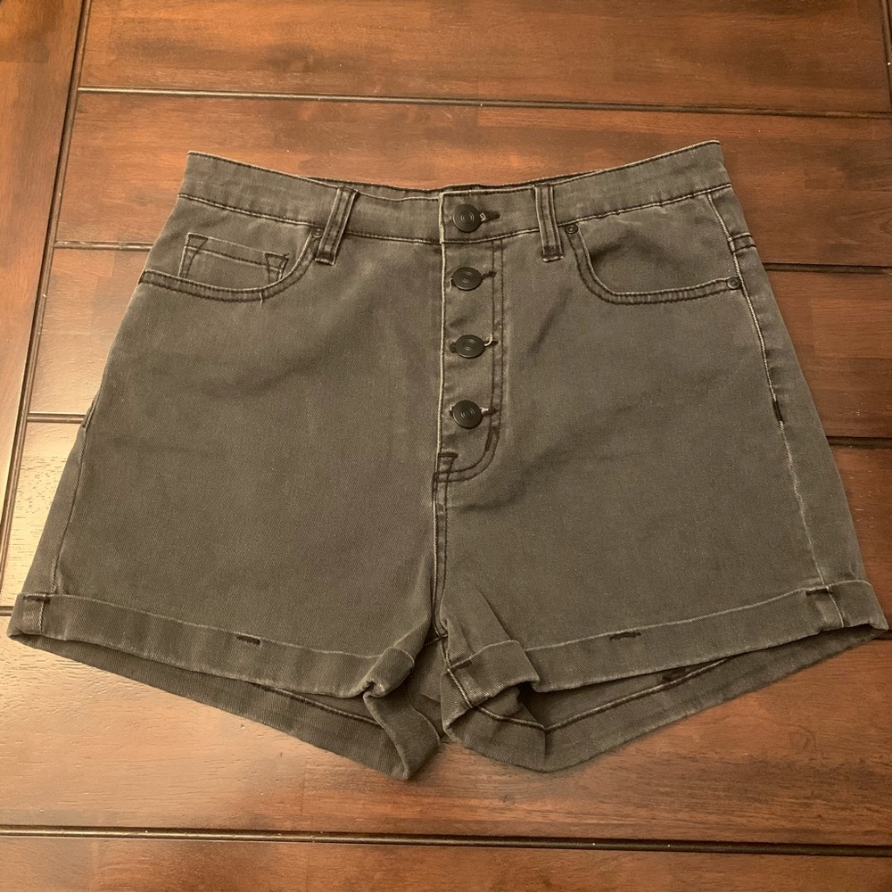 High waisted button front shorts Sz large 28-30